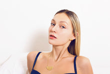 Load image into Gallery viewer, Moon Necklace