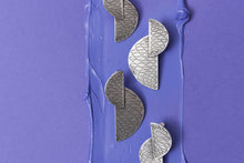 Load image into Gallery viewer, D-Earrings