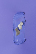 Load image into Gallery viewer, D-Earrings